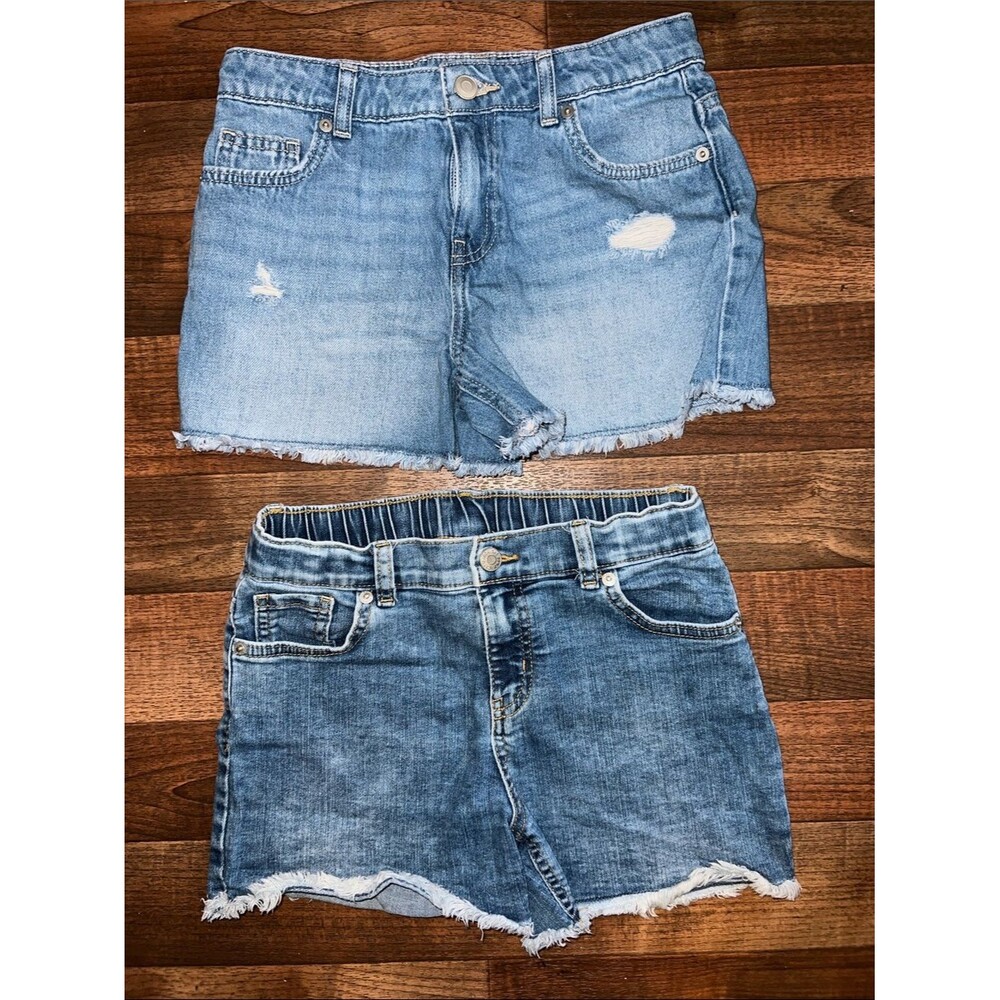 Cat & Jack Light Blue Denim Girls' Shorts - Distressed Hem